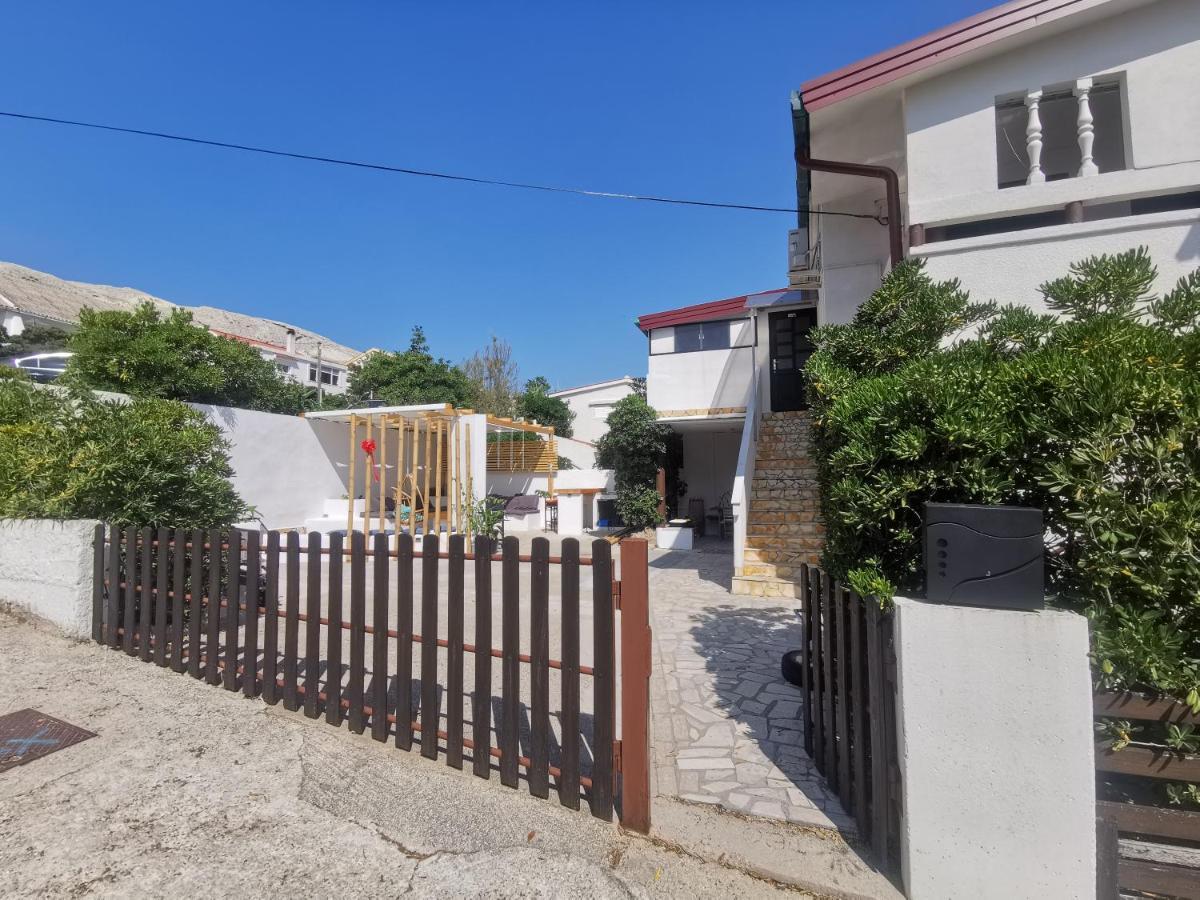 Laura'S Dream Appartments Pag Town Dış mekan fotoğraf